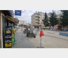 ATATÜRK CADDESİ ÜZERİNDE PLAJ KARŞISINDA SATILIK DÜKKAN